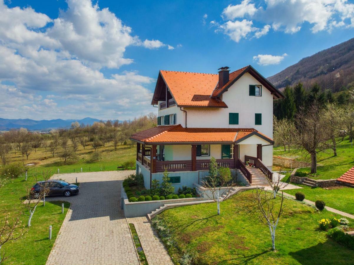 Apartments And Room Robert Korenica Zewnętrze zdjęcie